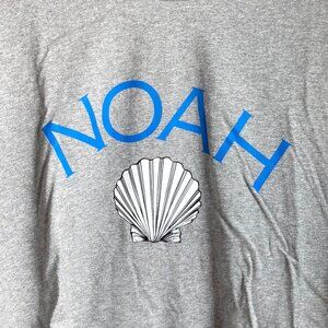 NWT Noah Shell Logo Tee – Grey – Size L